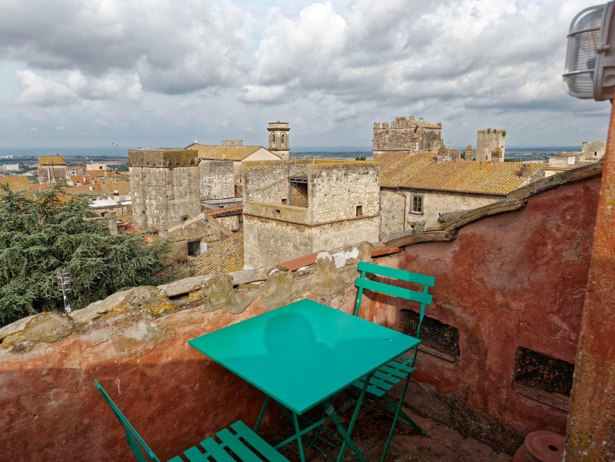 Апартаменты L'Arrocco - La Torre Col Mare Sul Tetto Тарквиния Экстерьер фото