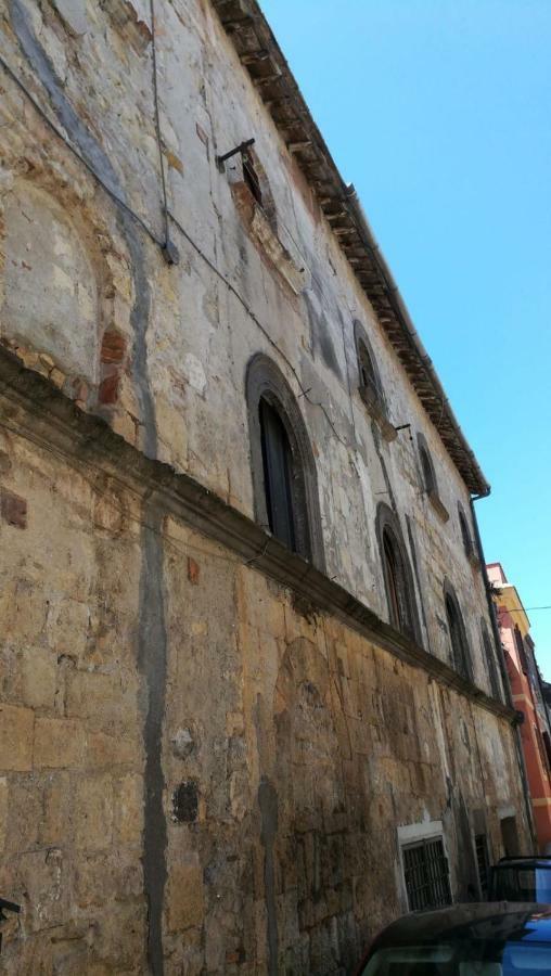 Апартаменты L'Arrocco - La Torre Col Mare Sul Tetto Тарквиния Экстерьер фото